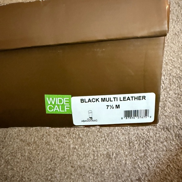 NEW Audrey Brooke Two Tone Leather Riding Boots, Size 7-1/2 Wide Calf - Picture 11 of 11